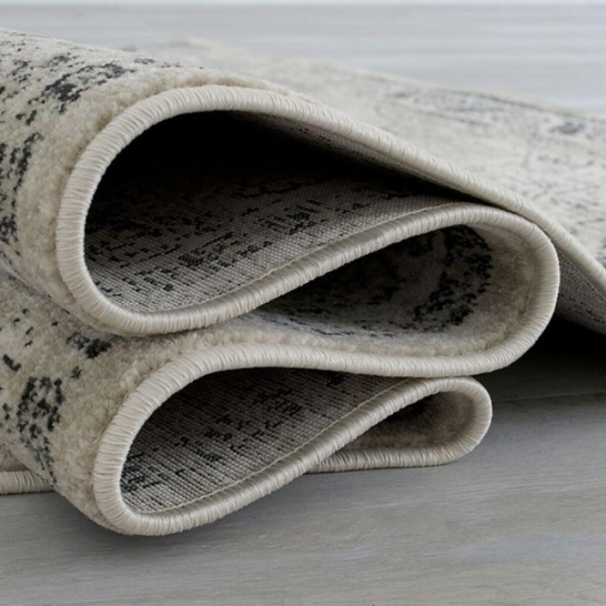 Kozlu Area Rug 5.3' x 7.4' - Image 5