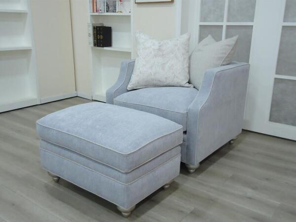 Townsend Silver Ottoman Ottomans & Poufs Magnussen Home 5