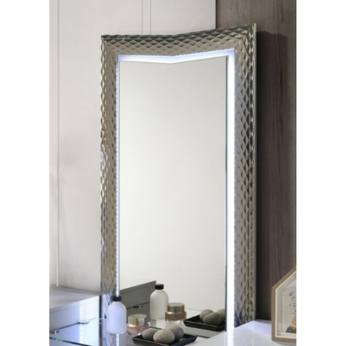 Ventnor Vanity Set - Image 5