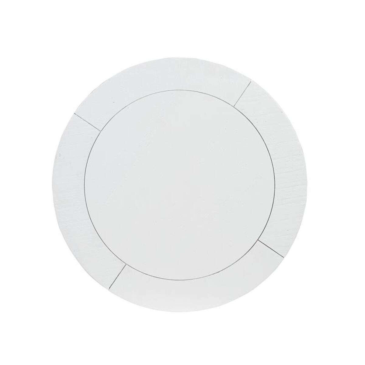 Heron Cove Round Accent End Table - Image 3