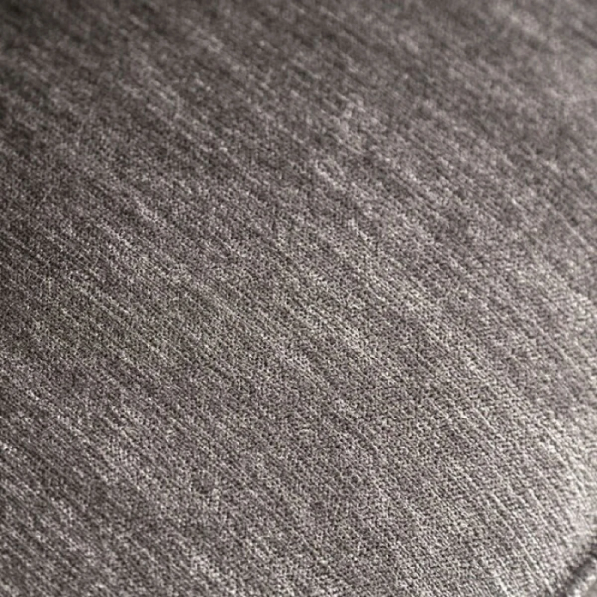 Hendon Loveseat - Image 4