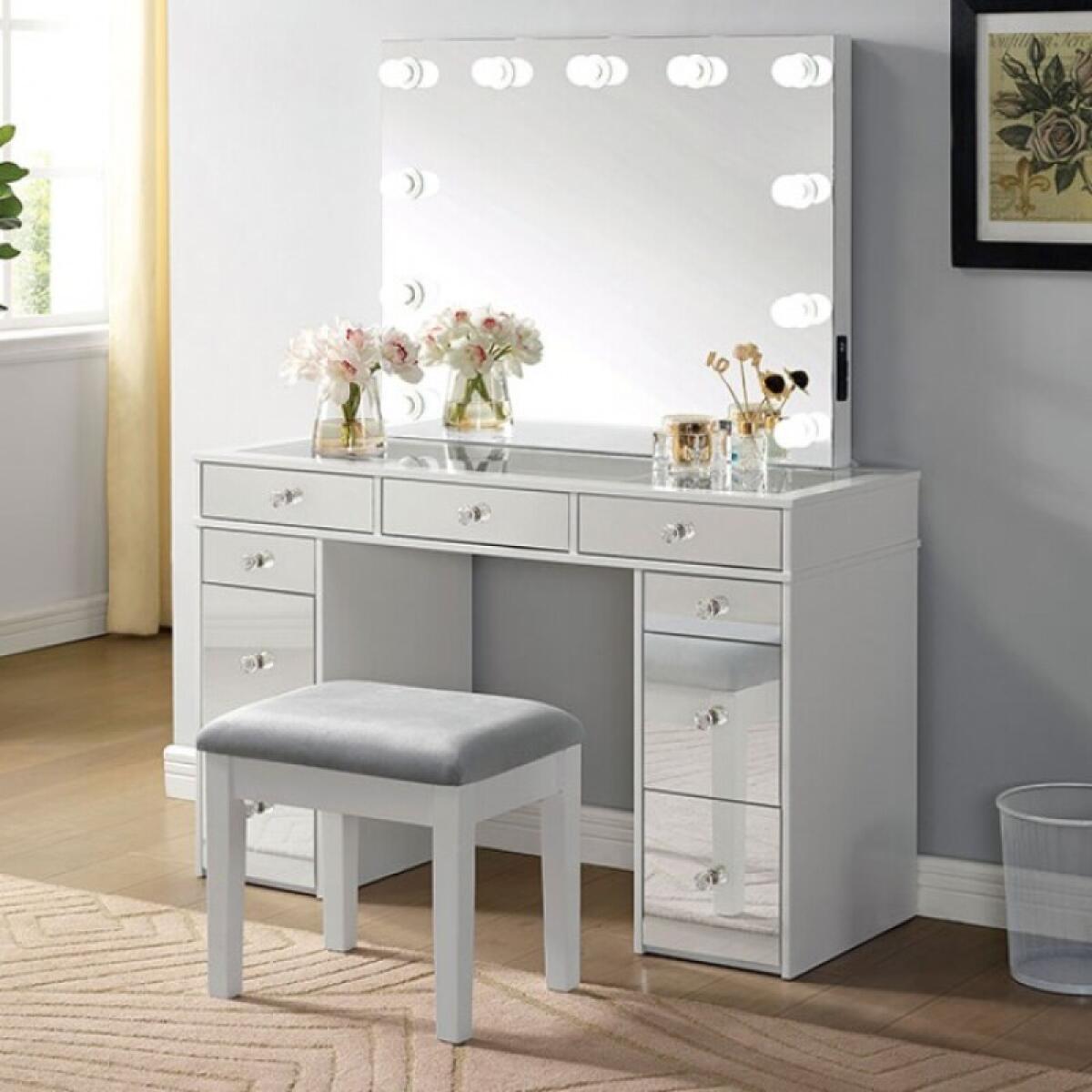 Margret Vanity Set - Image 2