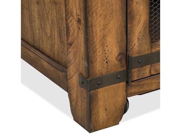 Chesterfield Lift Top Storage Cocktail Table w/Casters - Image 8