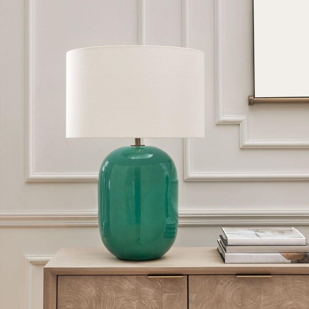 Hollis Table Lamp - Image 4