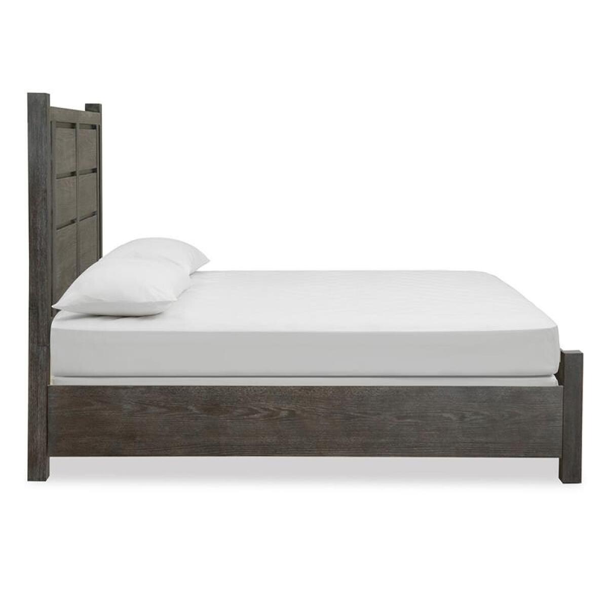 Plum B5990-54 Complete Queen Panel Bed - Image 3