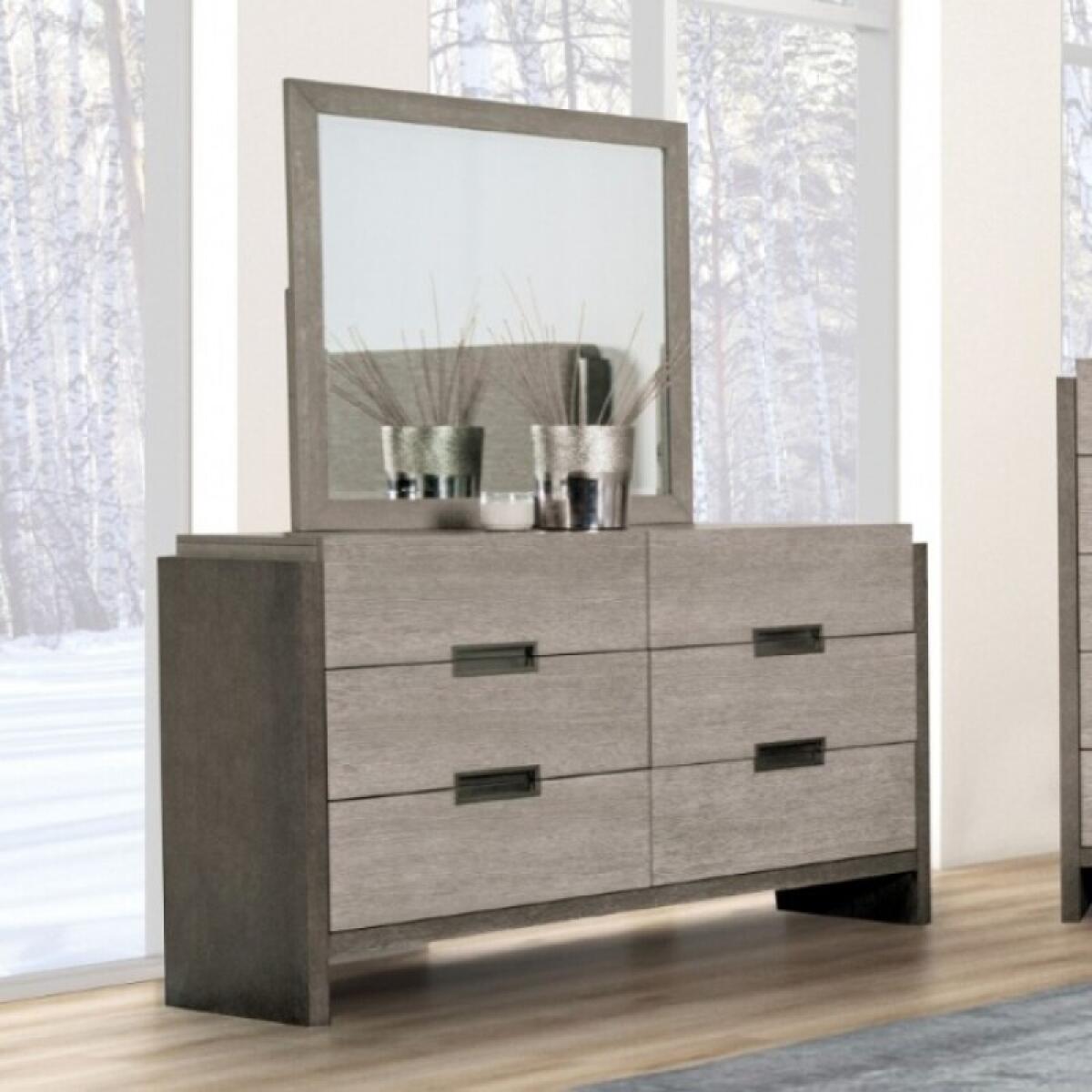 1d7a3f3e284a074d34b8ab6c2e36295a Gristalt Dresser (w/ Felt Line, No Jewelry Tray) - Image 1