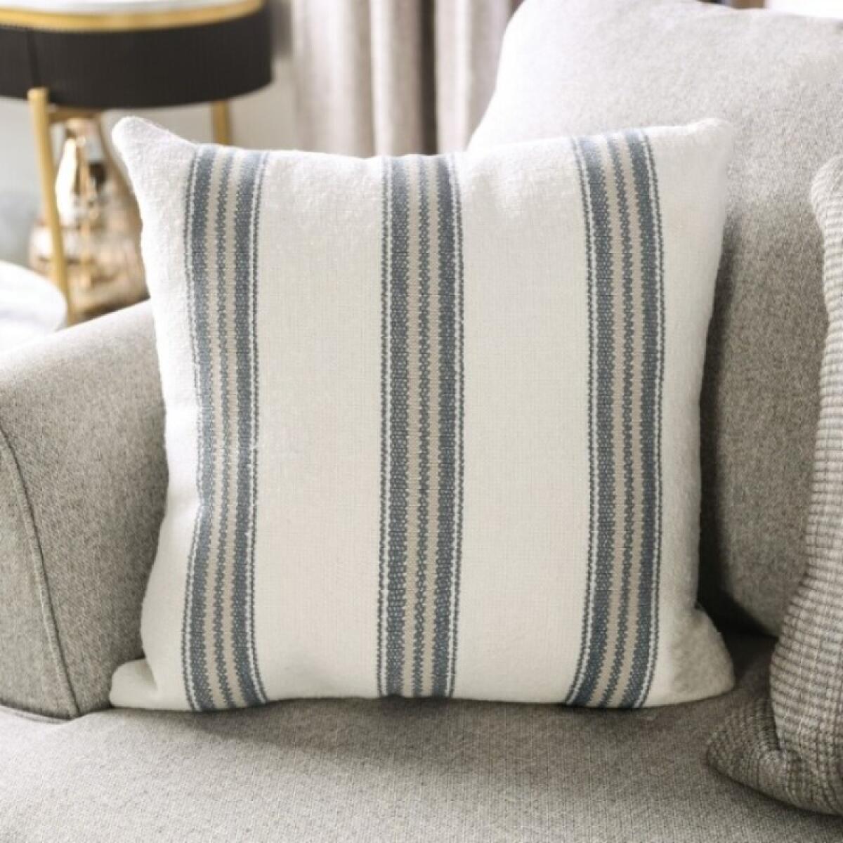 Ealing Sofa - Image 5