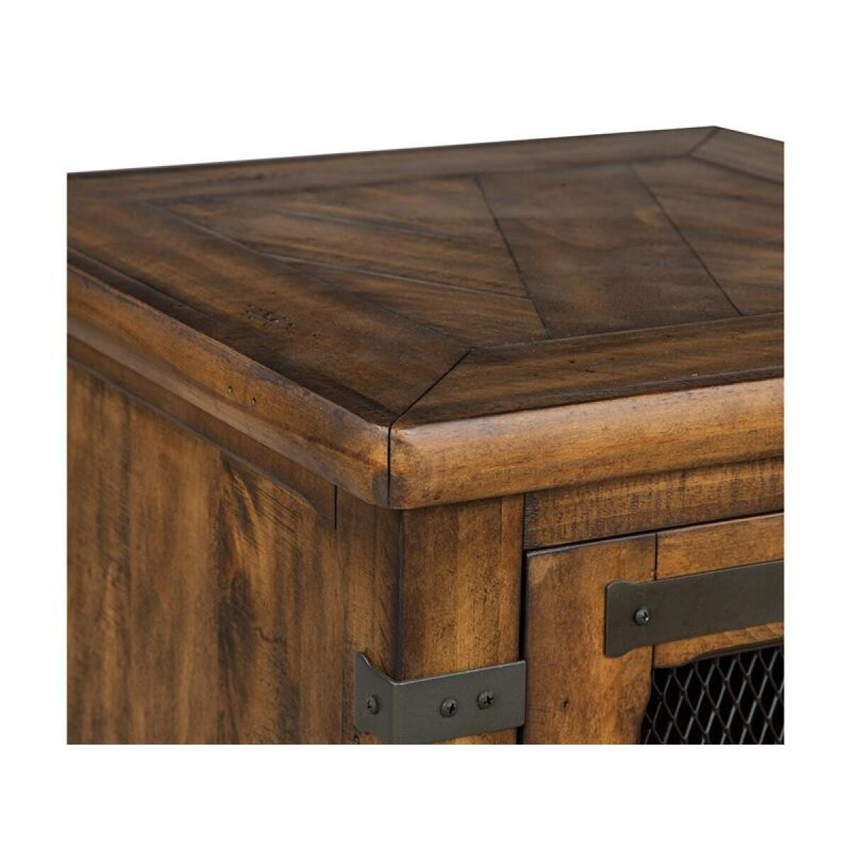 Chesterfield Chairside End Table - Image 3