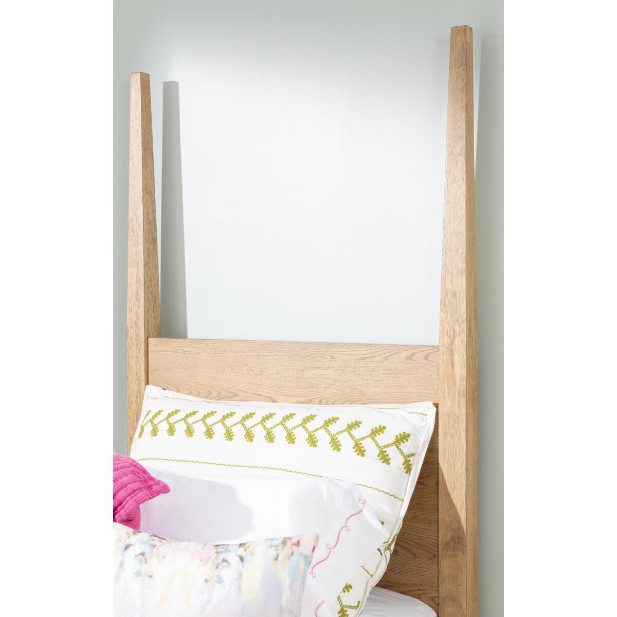 Complete Poster Bed Twin 3/3 Natural Hickory Youth Beds Brown 8