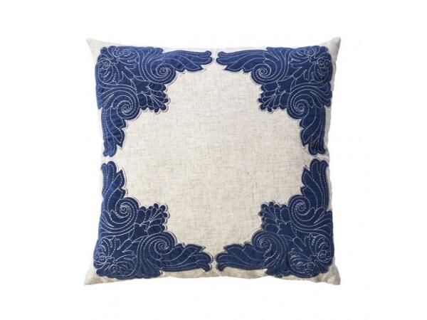 Beth Throw Pillow Accent Pillows Accent Pillows