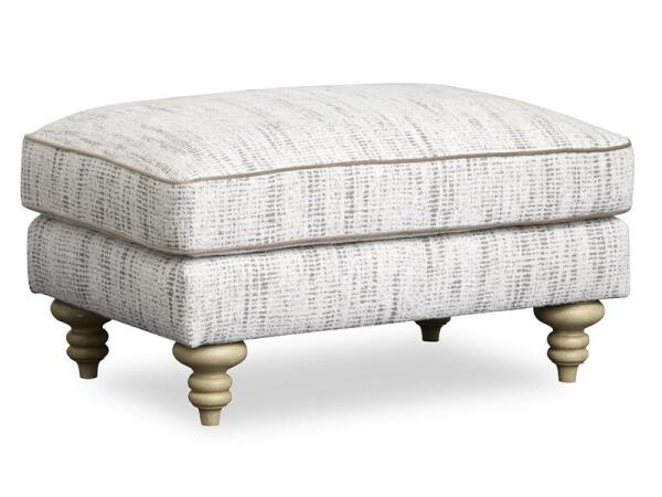 Christi Oyster Accent Ottoman Ottomans & Poufs Cream 16