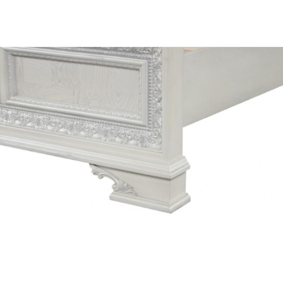 Stella Mia 4 Pc Queen Bedroom Set - Image 9