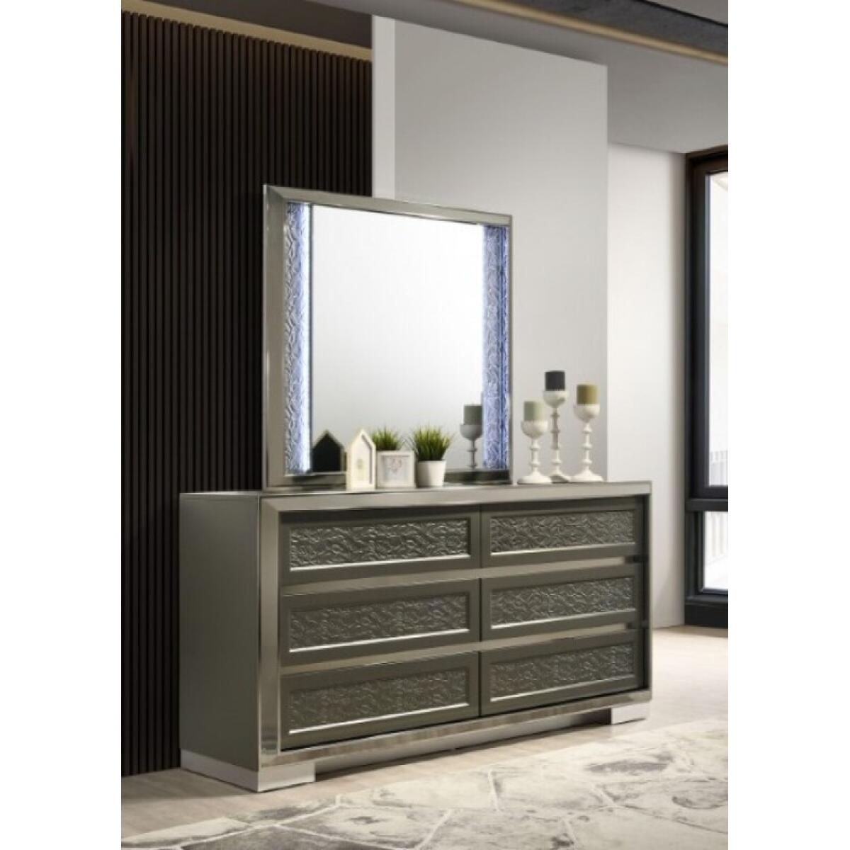 Leyland Dresser - Image 4