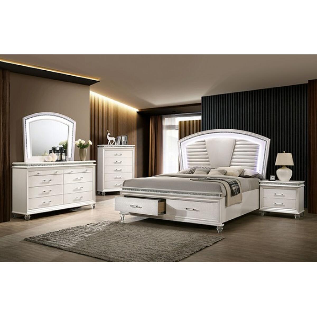 Maddie 4 Pc Queen Bedroom Set Bedroom Sets Bedroom Sets 5