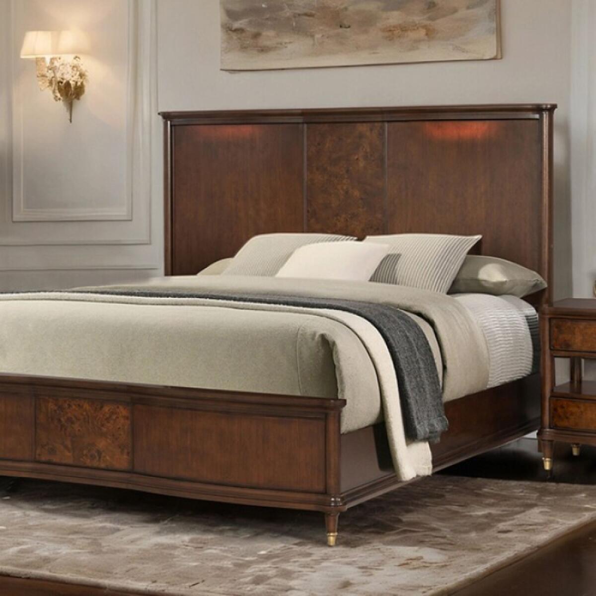 Westerham 5 Pc Queen Bedroom Set - Image 2
