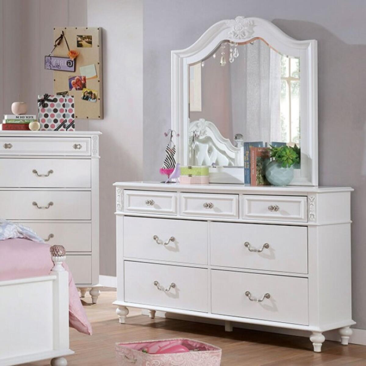 Belva Dresser Youth Dressers Furniture of America 4