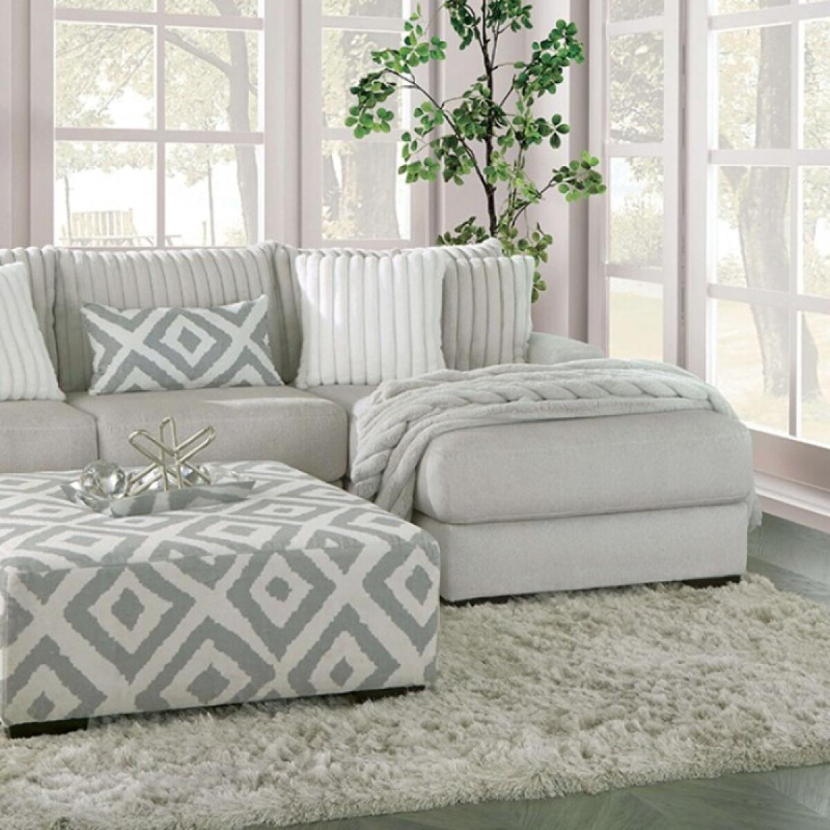 Hermance Sectional - Image 2