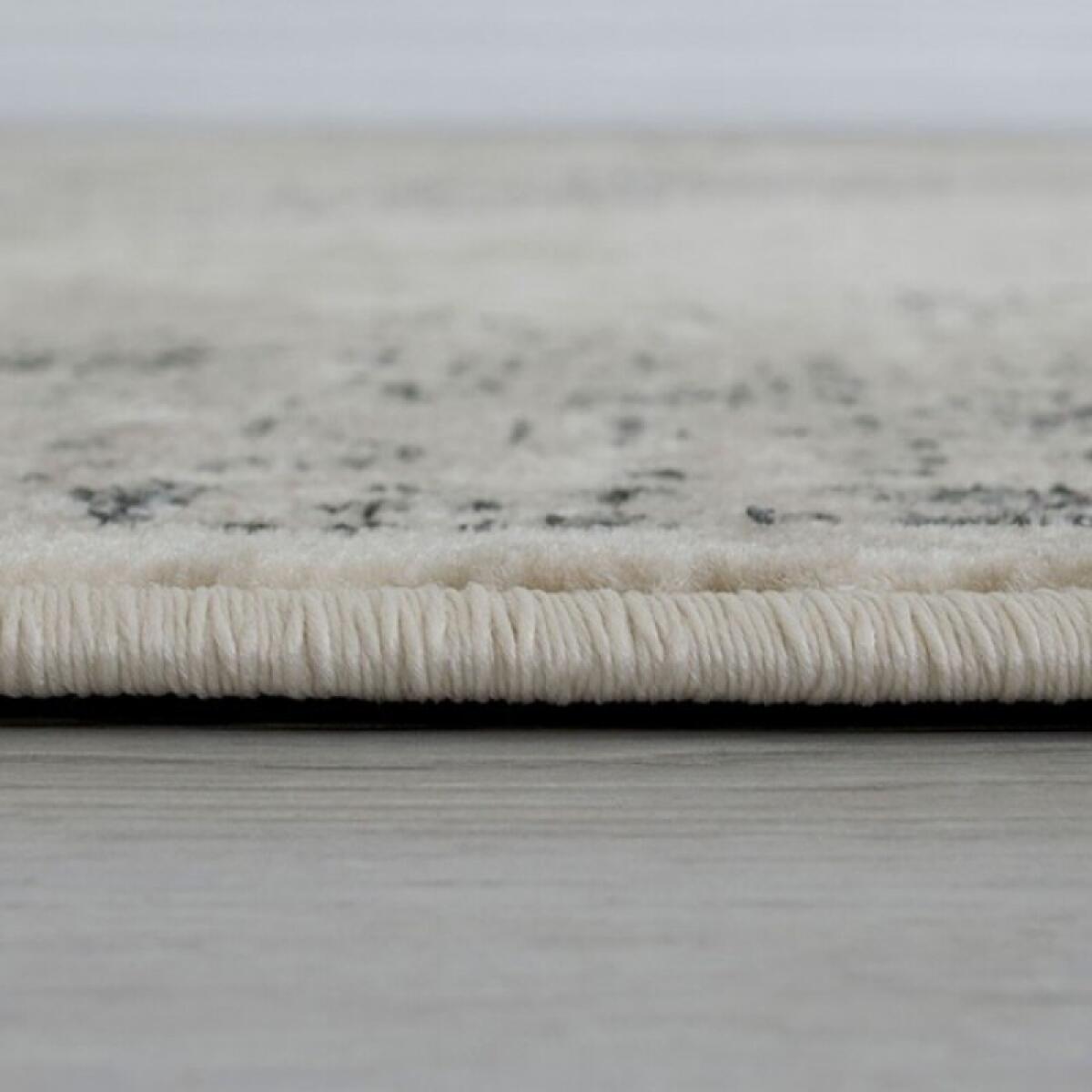 Kozlu Area Rug 5.3' x 7.4' - Image 7