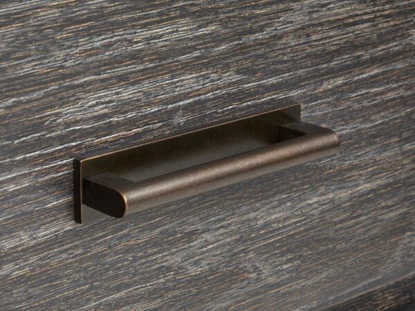 Plum B5990-10 Drawer Chest - Image 5