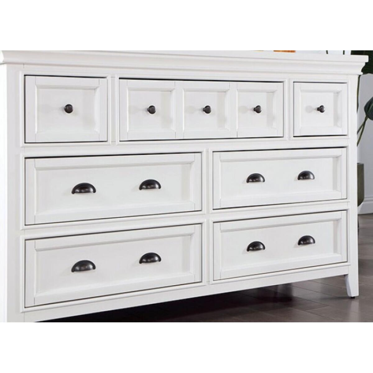Castile Dresser - Image 4