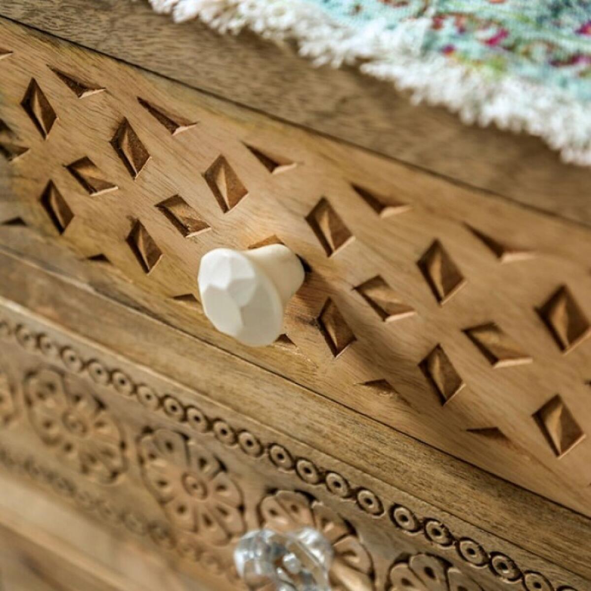 Blanchefleur Chest - Image 5