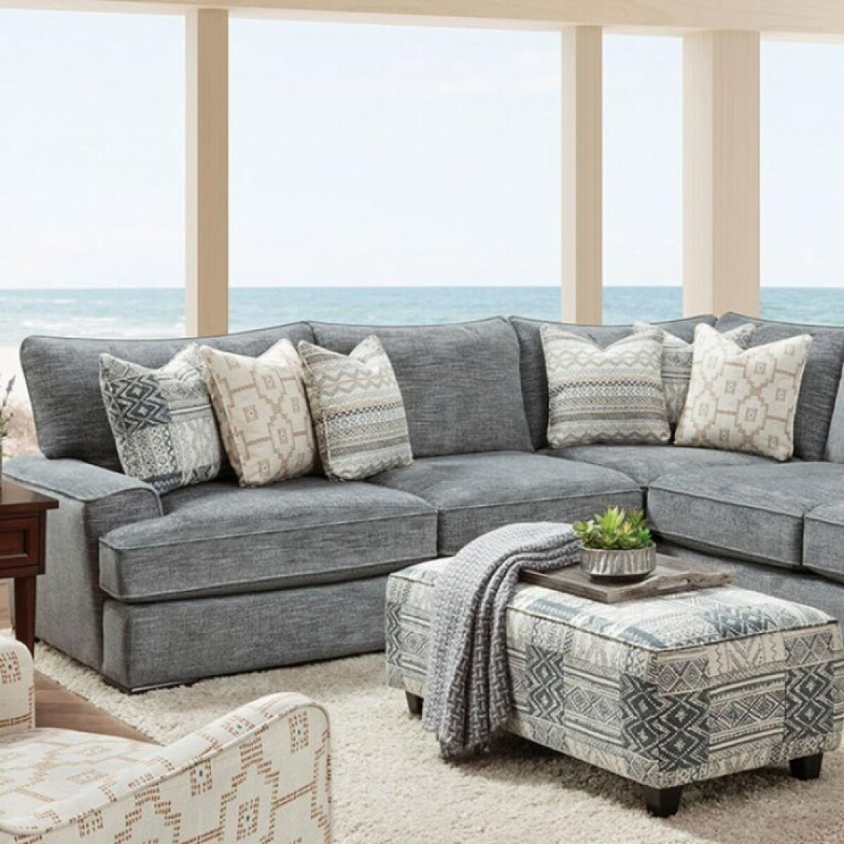 Eastleigh Sectional - Image 2