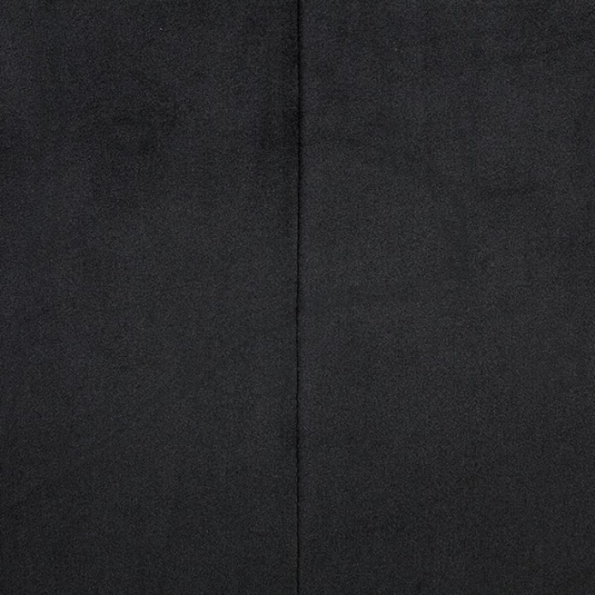 Evadne Chair Chairs Black 7