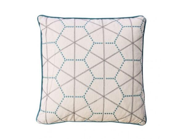 Lee Throw Pillow Accent Pillows Accent Pillows