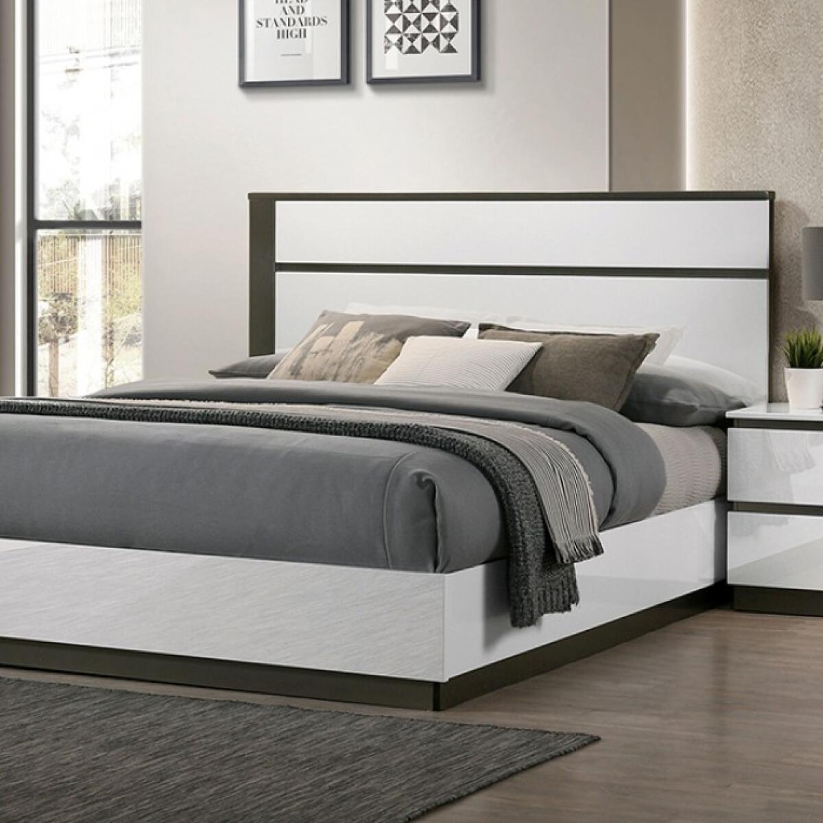 Birsfelden 5 Pc Queen Bedroom Set - Image 2