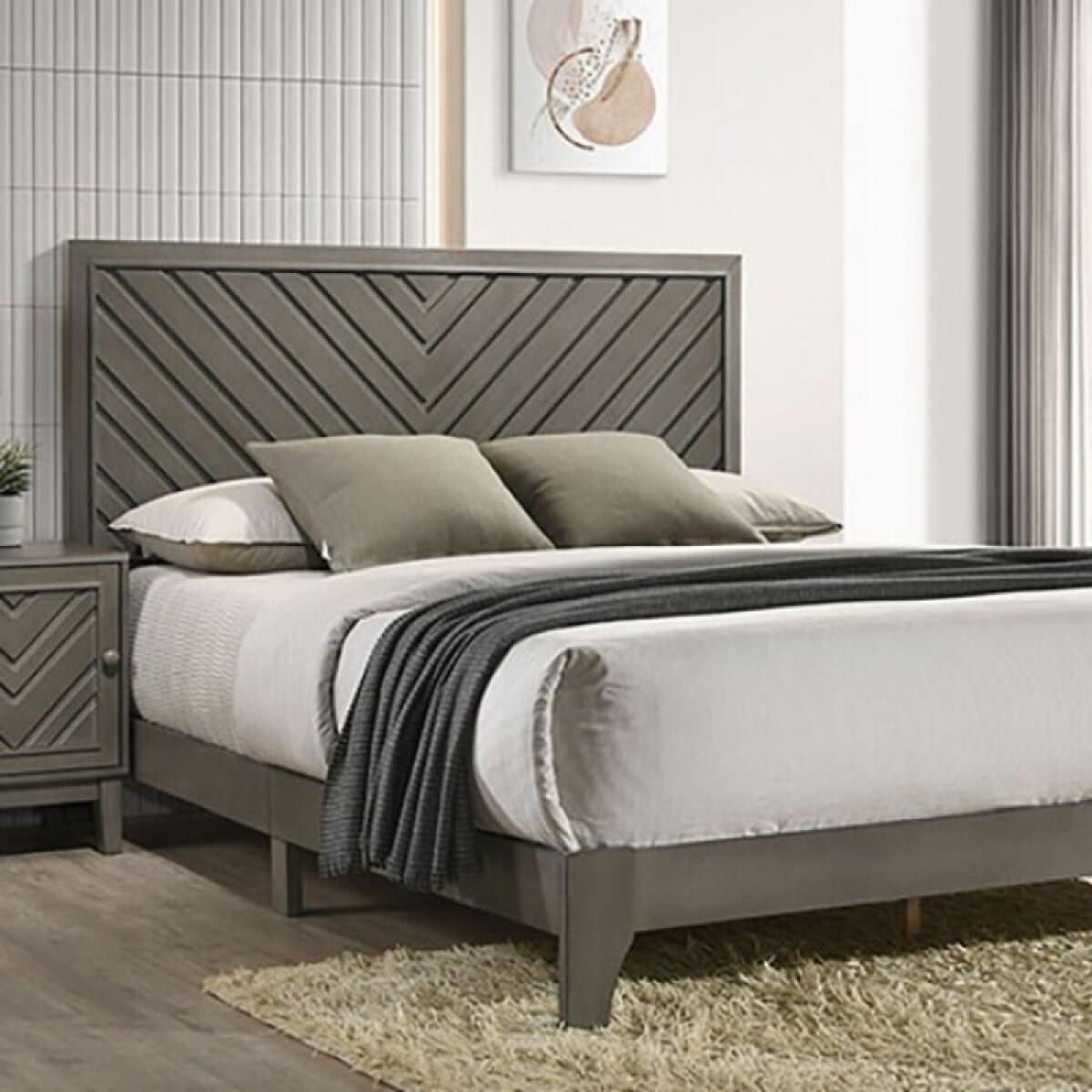 Vitas Queen Bed - Image 2