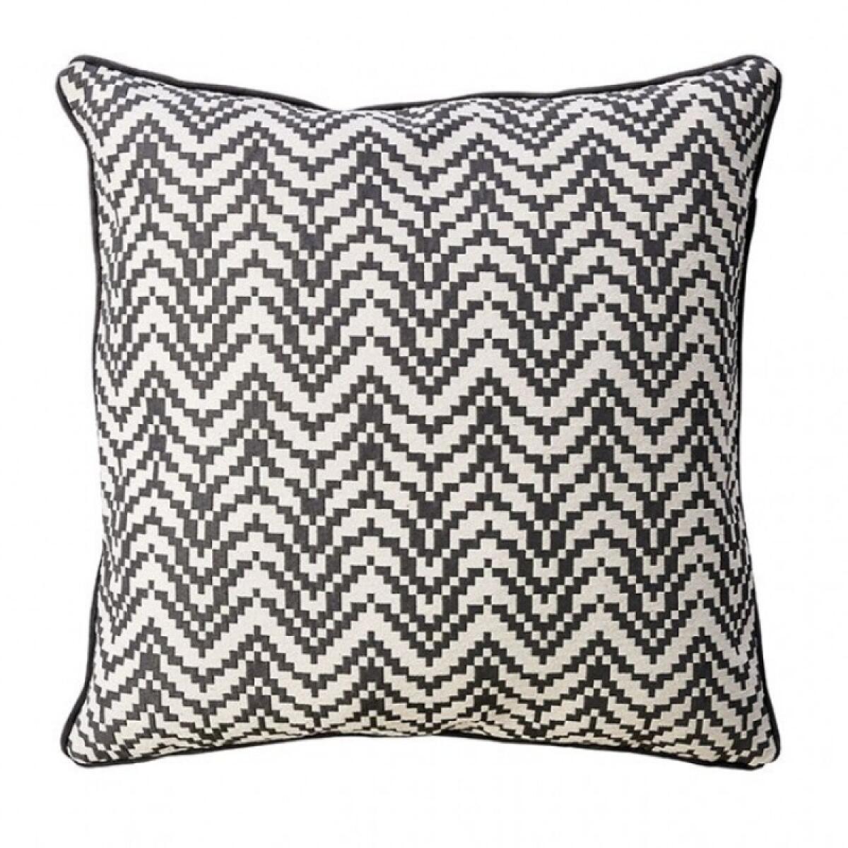 Jen Throw Pillow - Image 2