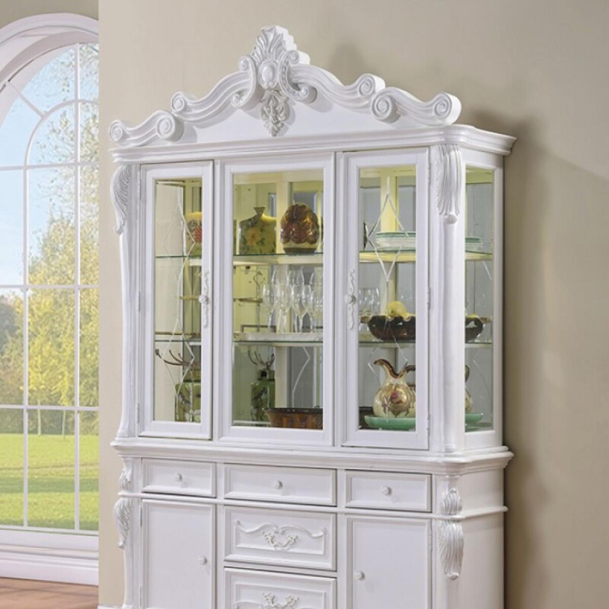 Manzanita Hutch & Buffet - Image 2