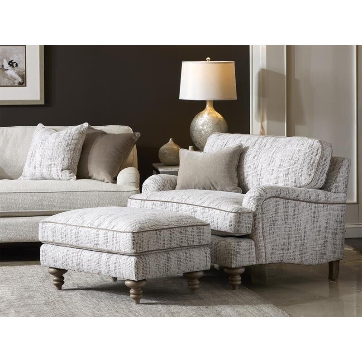 Christi Oyster Accent Ottoman Ottomans & Poufs Cream 4