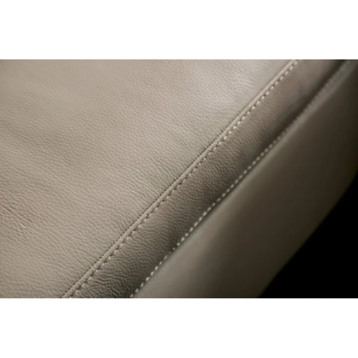 Balderico Power Loveseat - Image 4