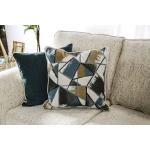 Delgada Loveseat - Image 8