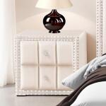 Farese Queen Bed w/ 2 Nightstands - Image 4