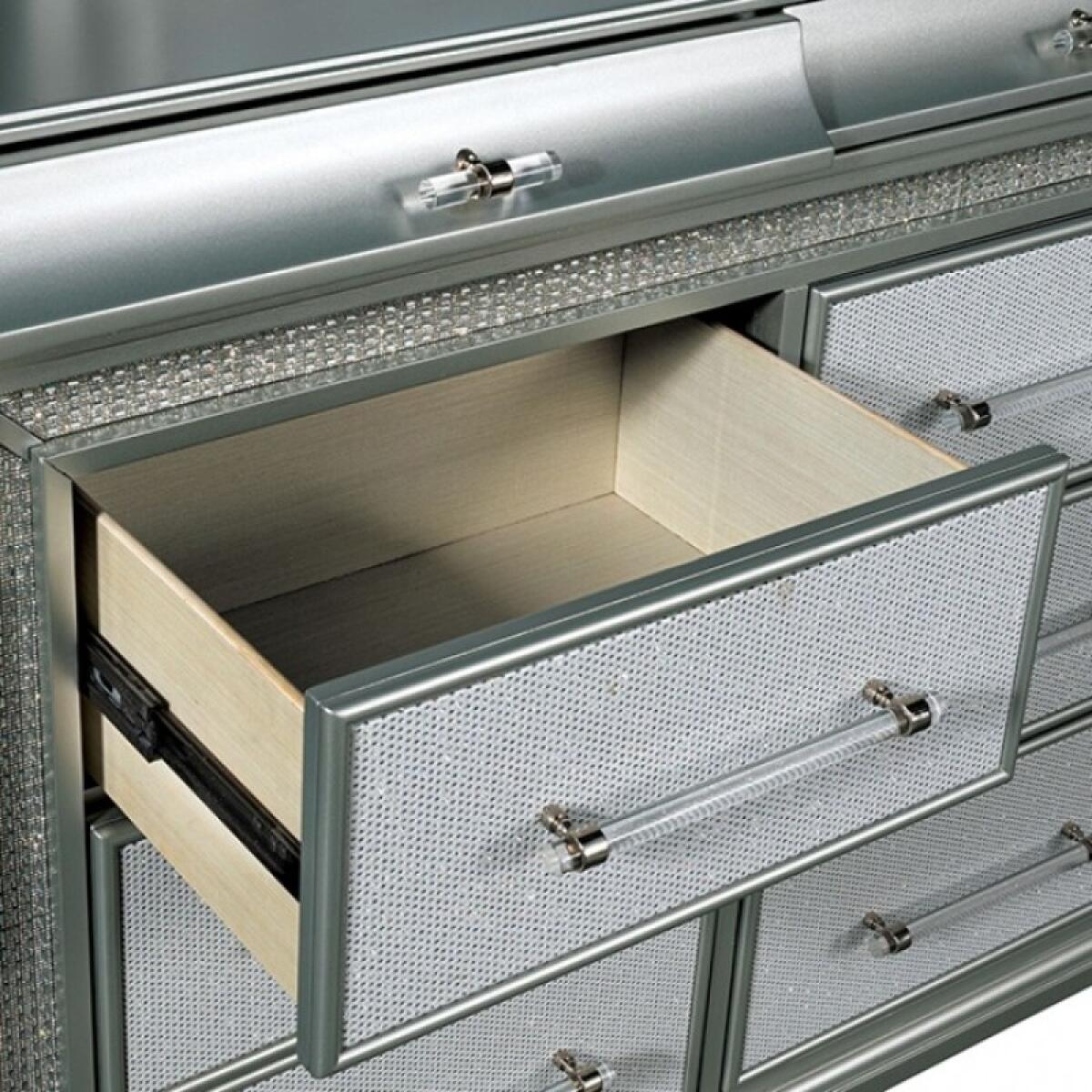 Galea Dresser - Image 5