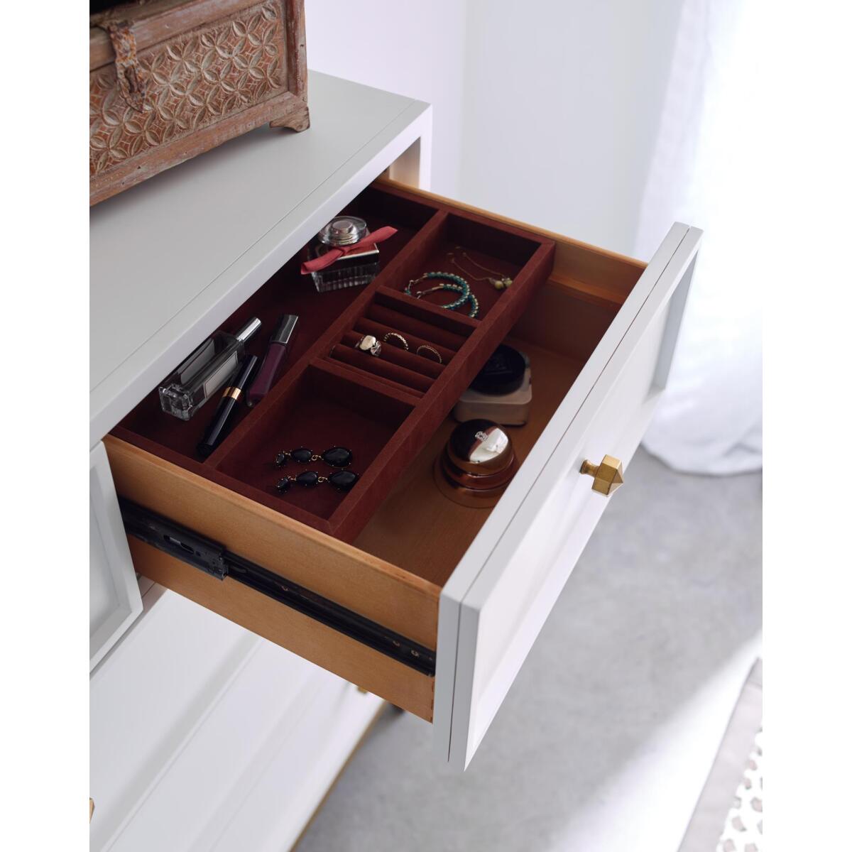 Bureau Chests Chests 9
