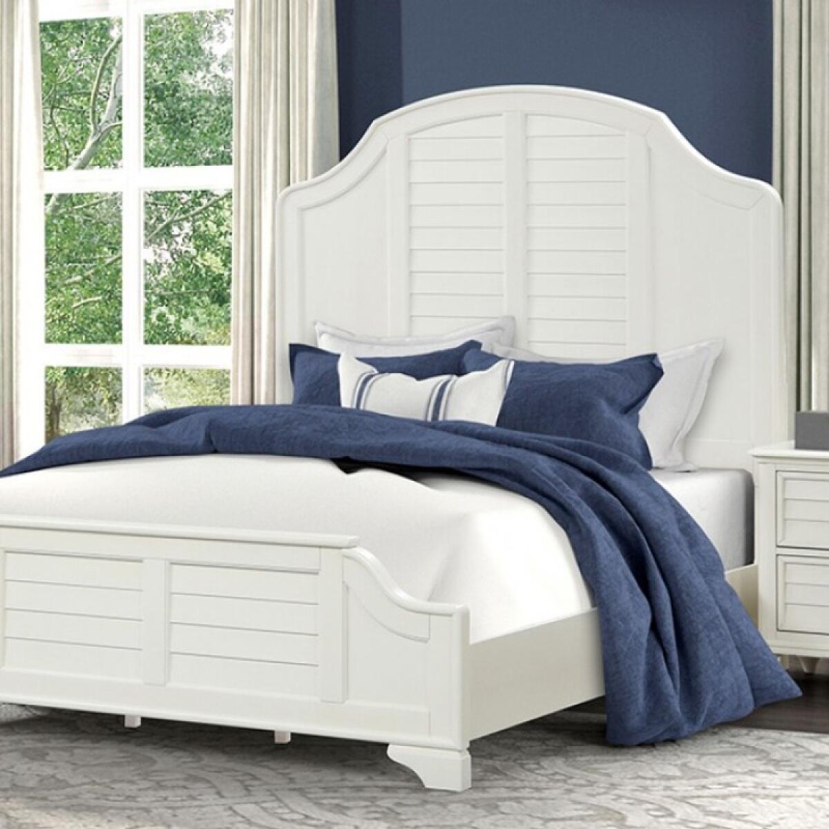 6ad2dac6ecf003ffc55d3f499a405f07 Whitehaven 5 Pc Queen Bedroom Set - Image 1