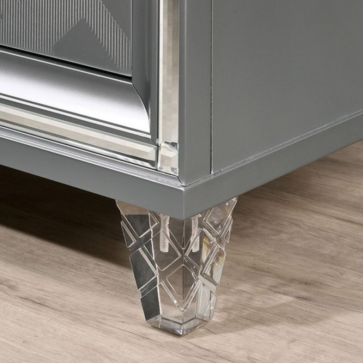 Emmeline 5 Pc Queen Bedroom Set - Image 9