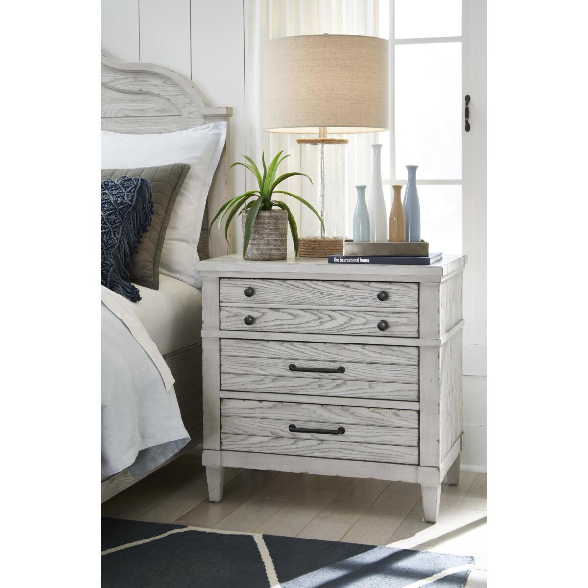 Night Stand - Image 4