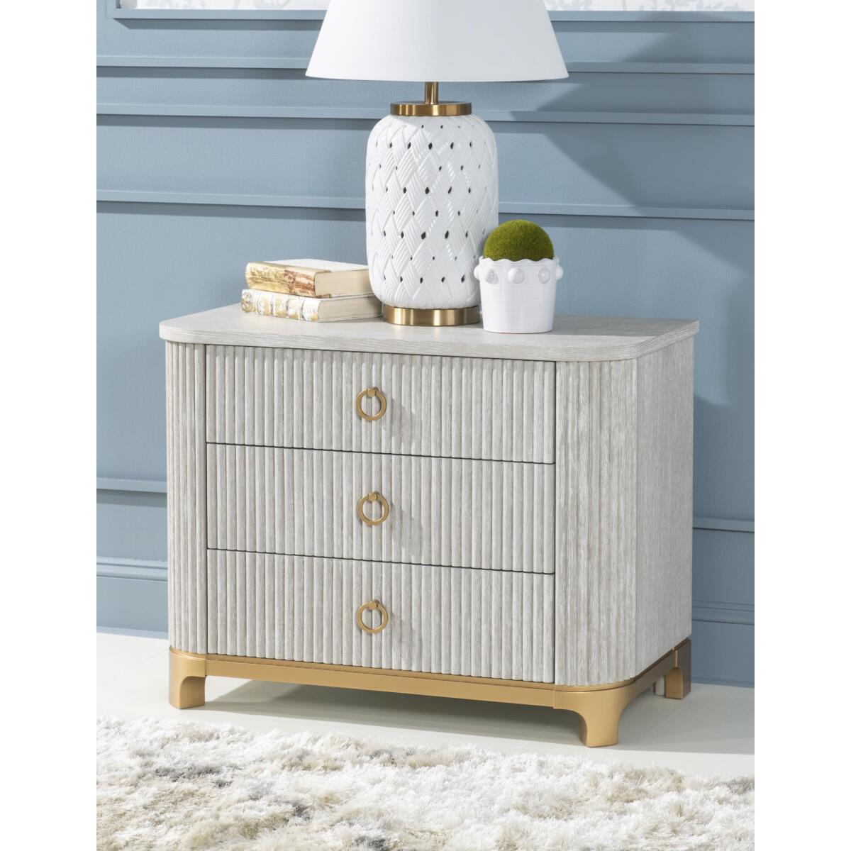 Oyster Chest Nightstand - Image 3