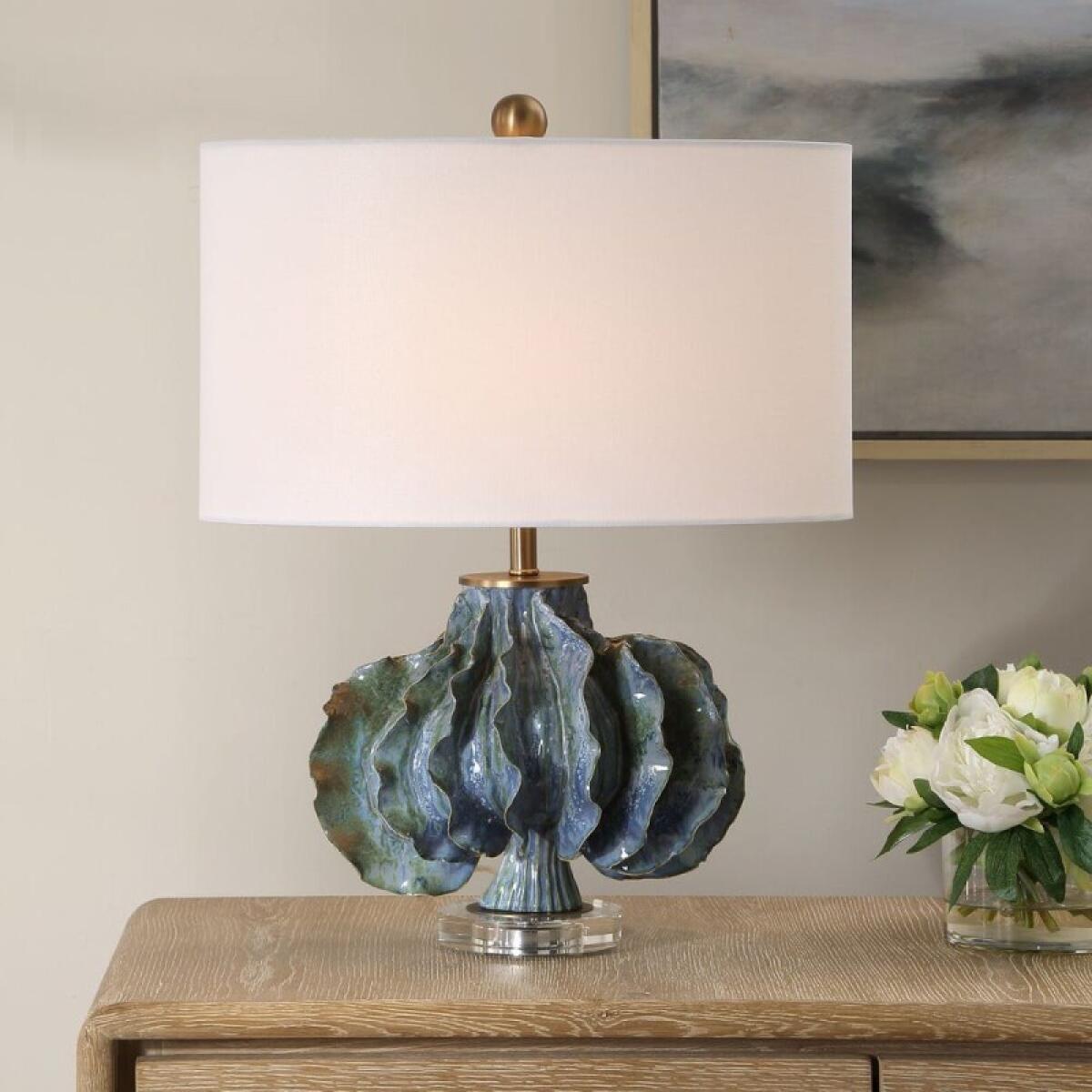 Ruffle Up Table Lamp - Image 3