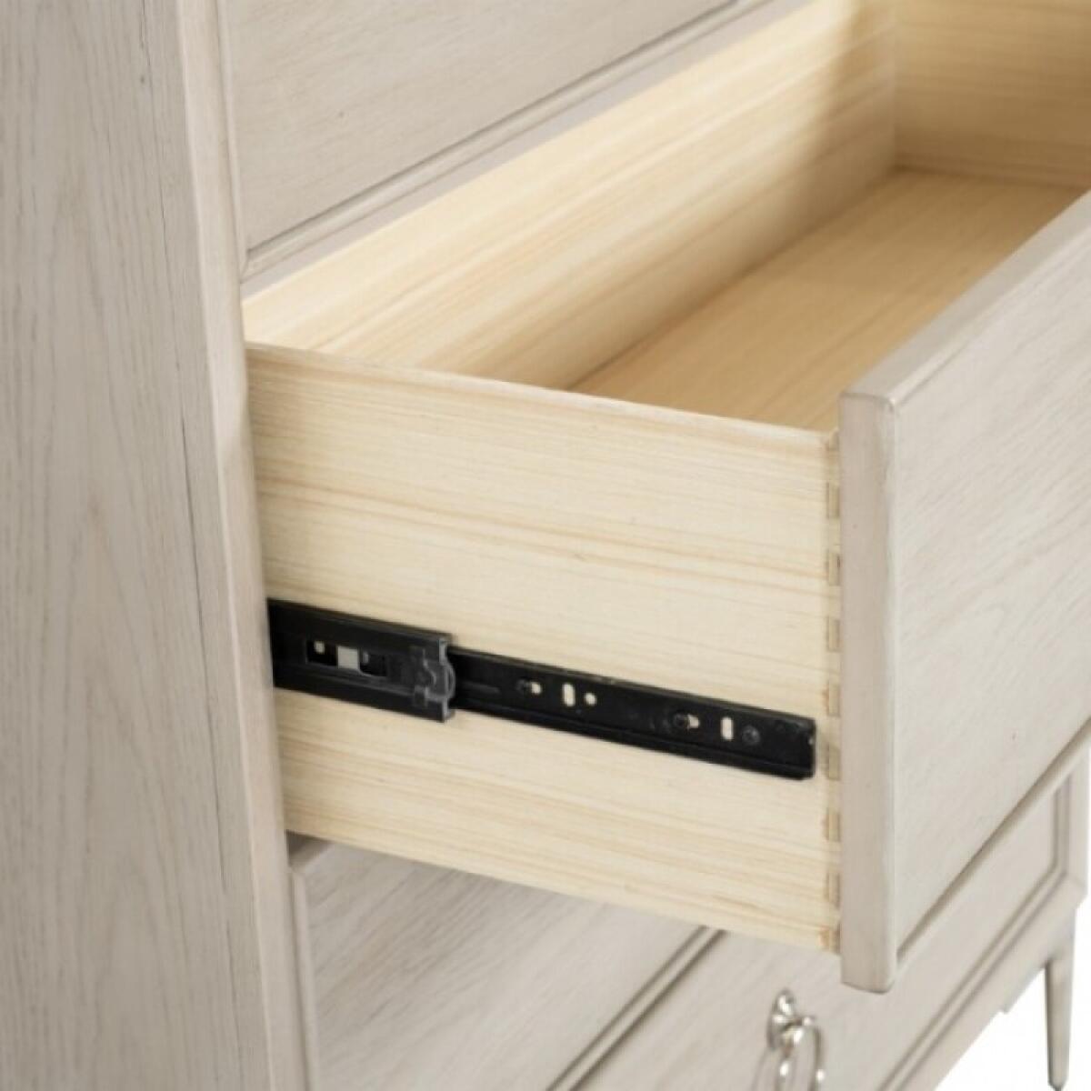 Bashford Chest - Image 5