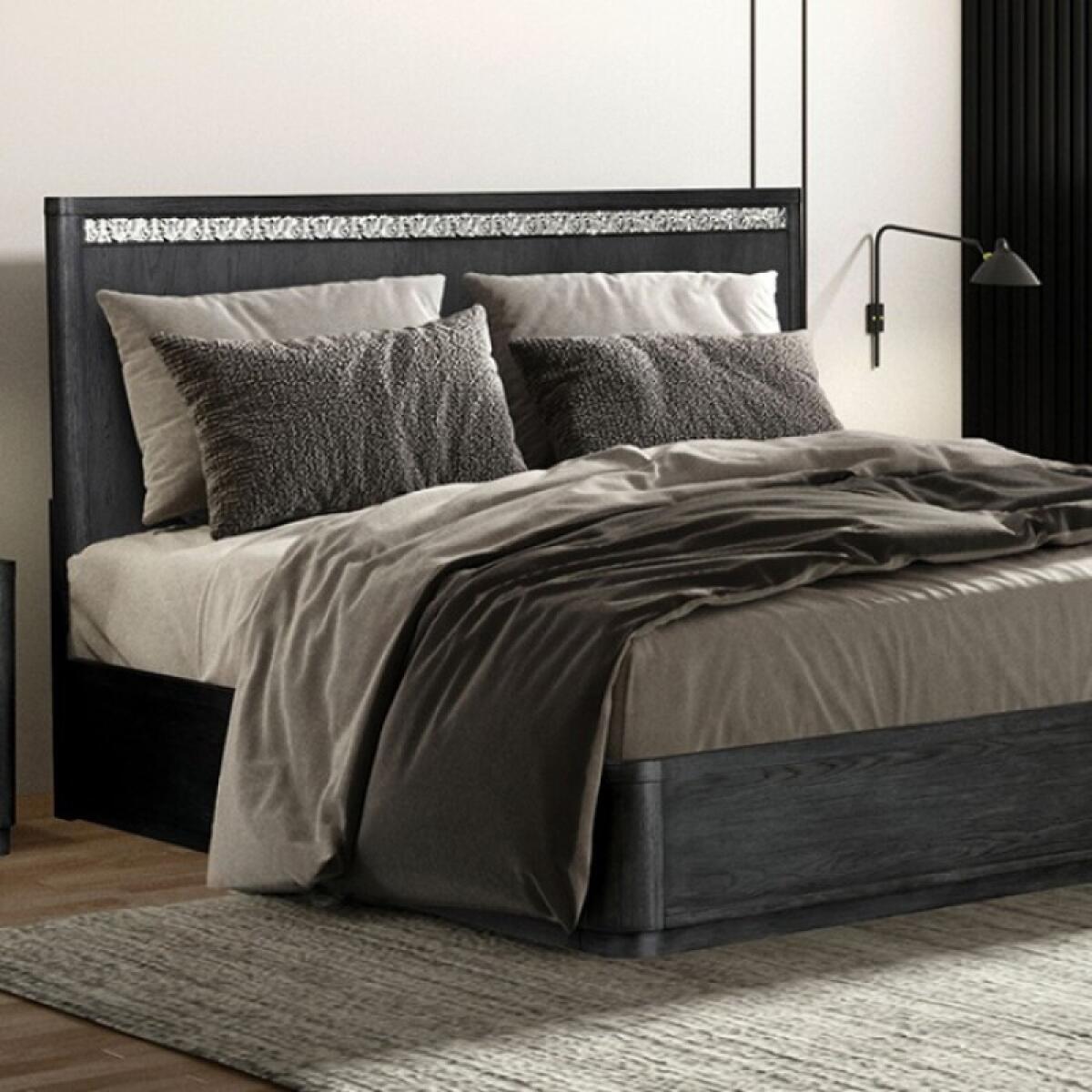 724ba0def322acb907e97b24b8c1bcbd Sterling West 4 Pc Queen Bedroom Set (N2) - Image 1