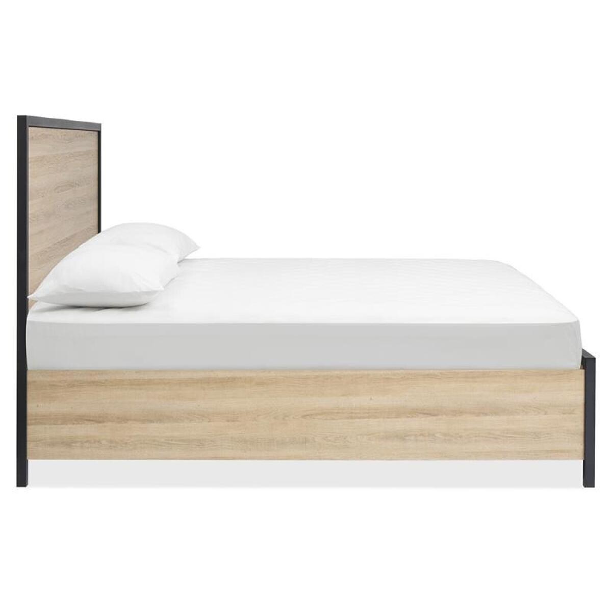 Bastain Complete King Panel Bed - Image 5