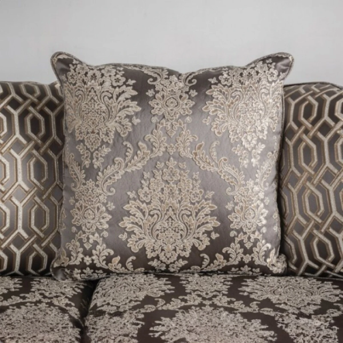 Catalonia Loveseat - Image 7