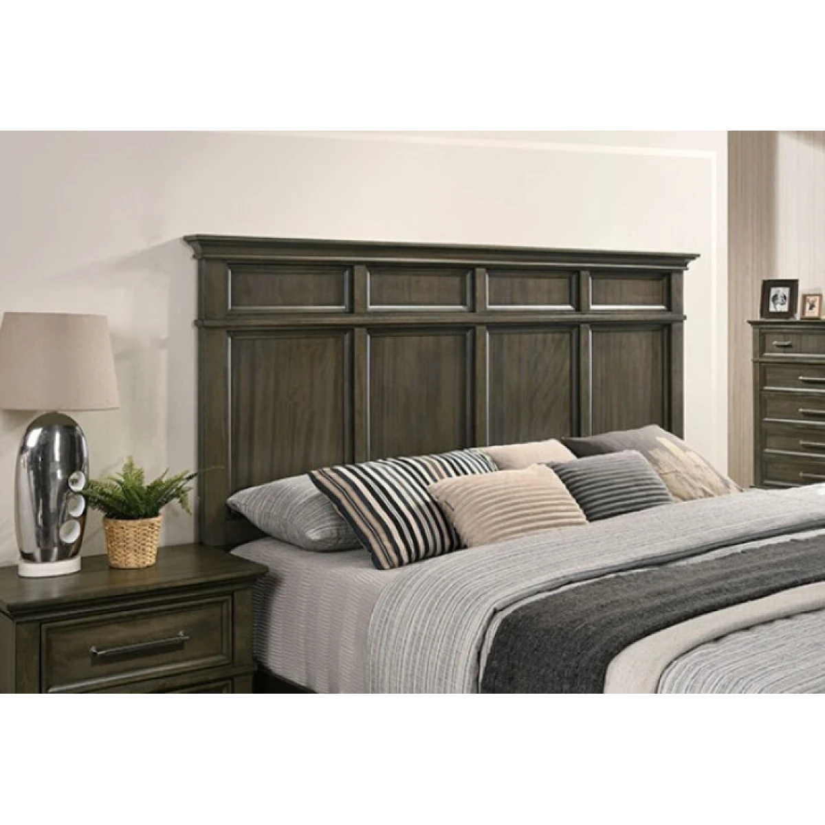 Houston 4 Pc Queen Bedroom Set Bedroom Sets Bedroom Sets 7