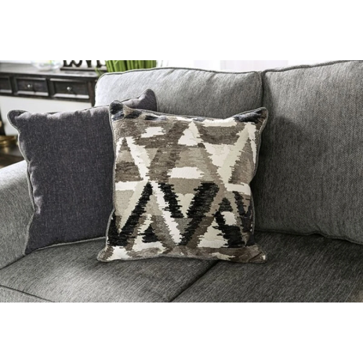 Delgada Loveseat - Image 7