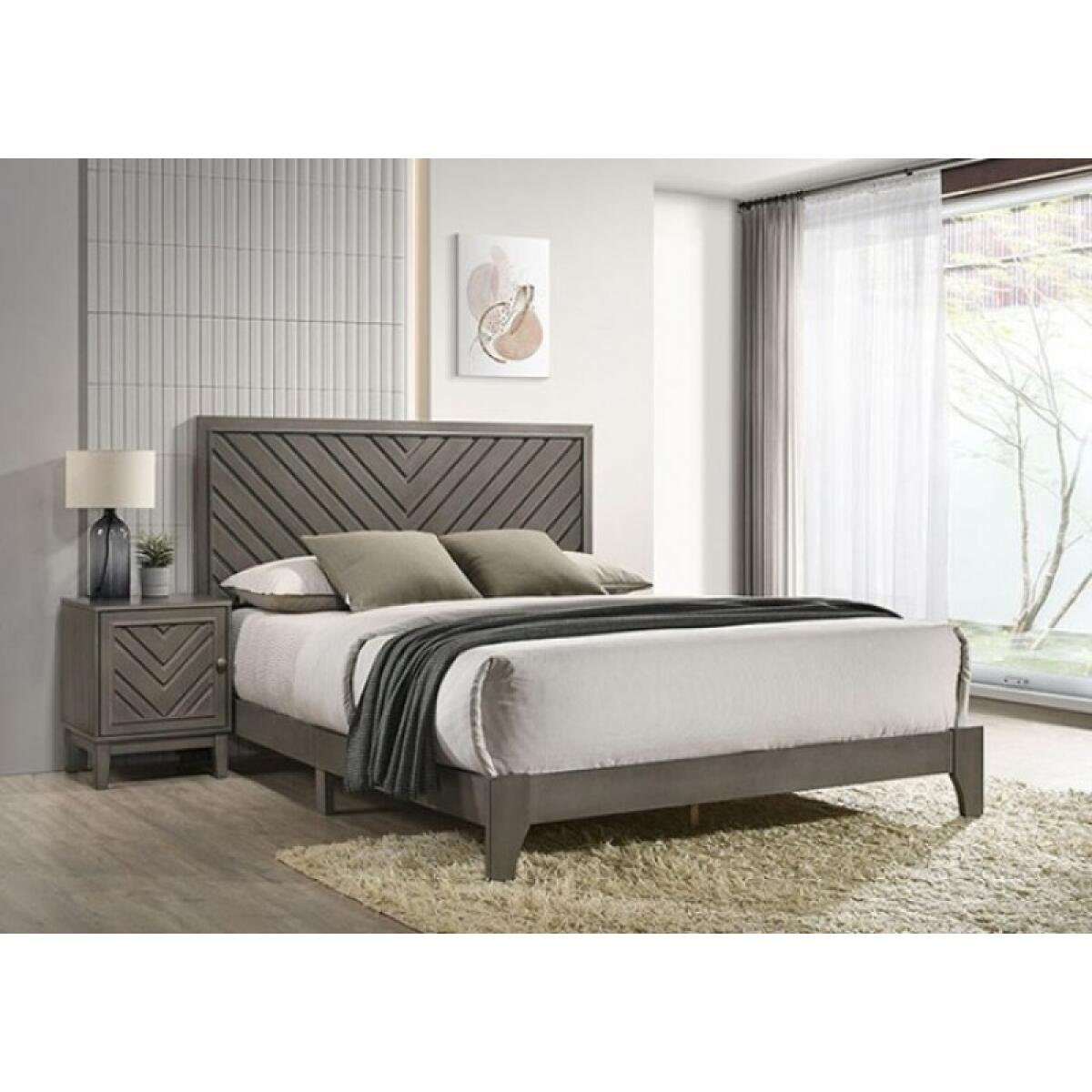 Vitas Queen Bed - Image 3